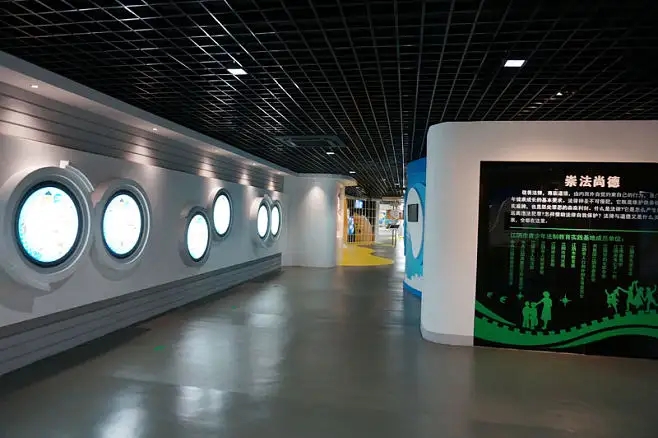 展廳中各展位搭建時(shí)需要注意的問(wèn)題