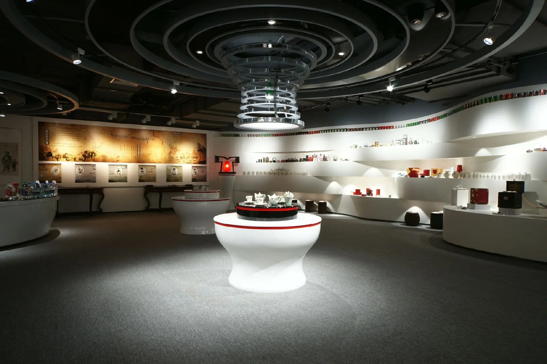 展廳設計中多媒體與環?；拥膽眯Ч? ></p>
                <dl class=